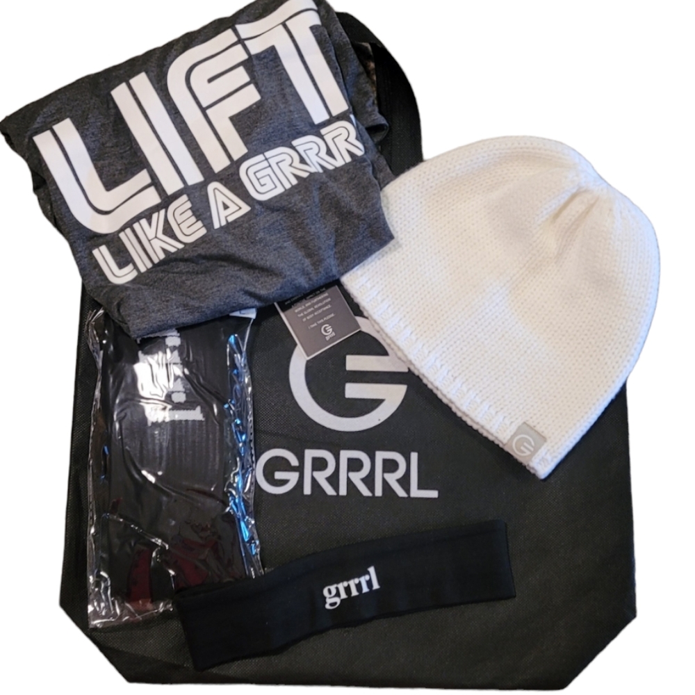 Lift Like A GRRRL t-shirt with accessories